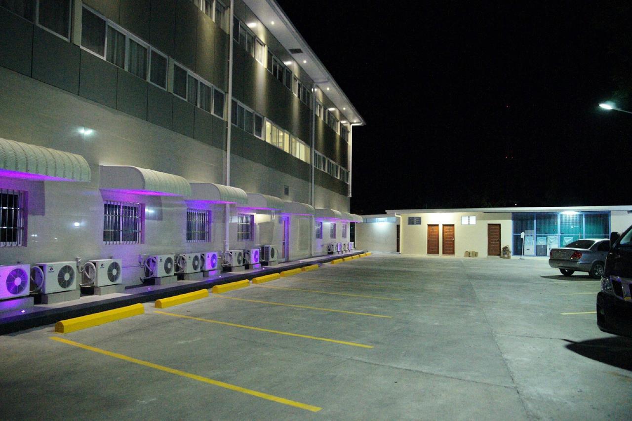 Hotel Morobe Лаэ Экстерьер фото